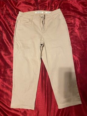 Jones New York Tan Ankle Crop Jeans